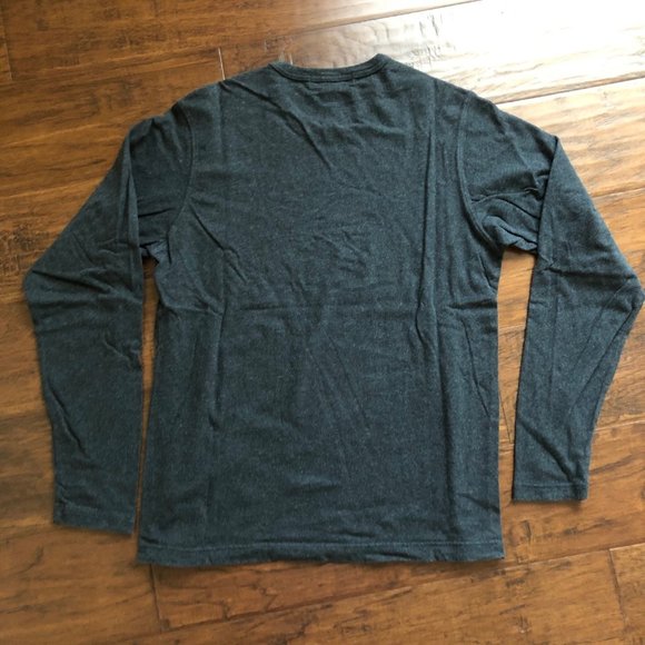Banana Republic charcoal gray long sleeve Vneck M - Picture 3 of 3